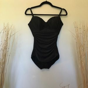 Miraclesuit Rialto Swimsuit size 8